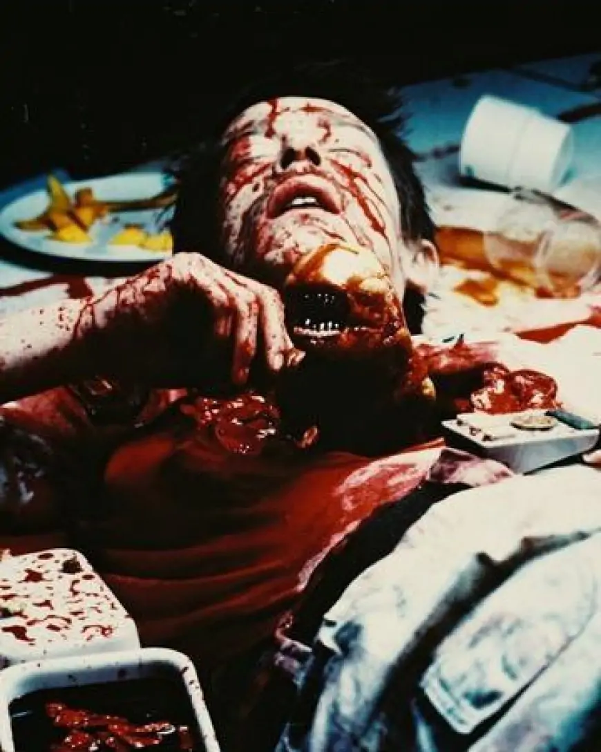 Alien coming out of Kane's chest: Alien 1979