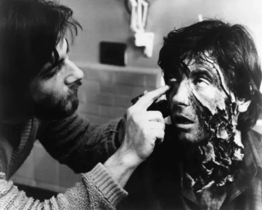 Rick creating Jack's slashed face: American Werewolf in London