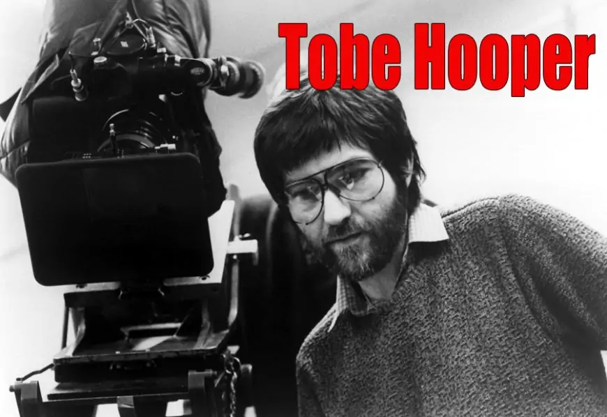 Tobe Hooper behind the camera directing