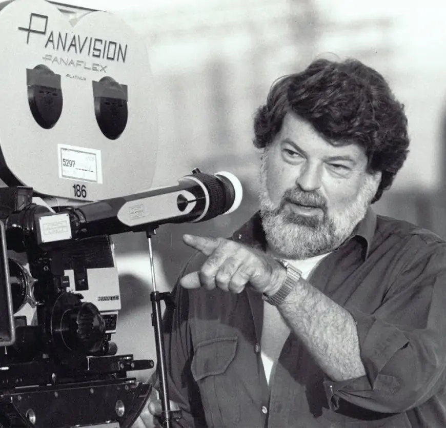 Dean Cundey (Cinematographer)