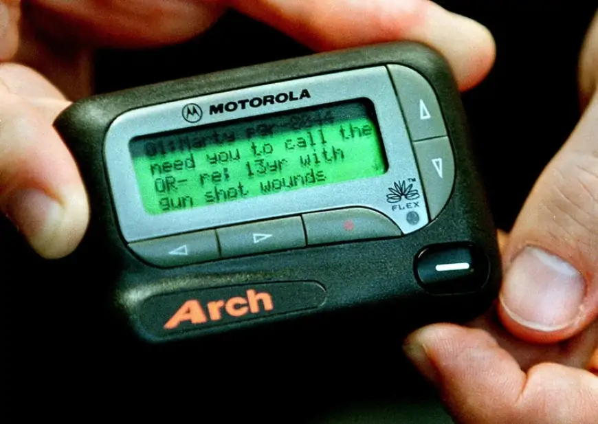 1980s Motorola Pager